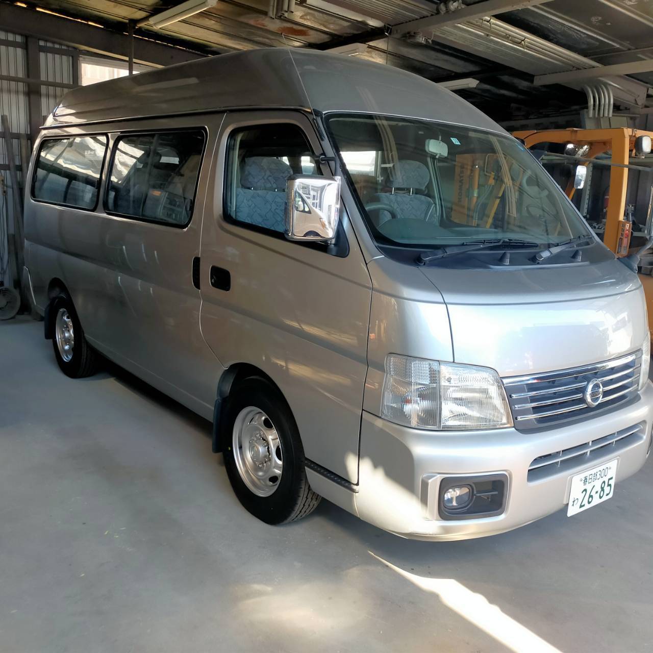 キャラバン10人乗り